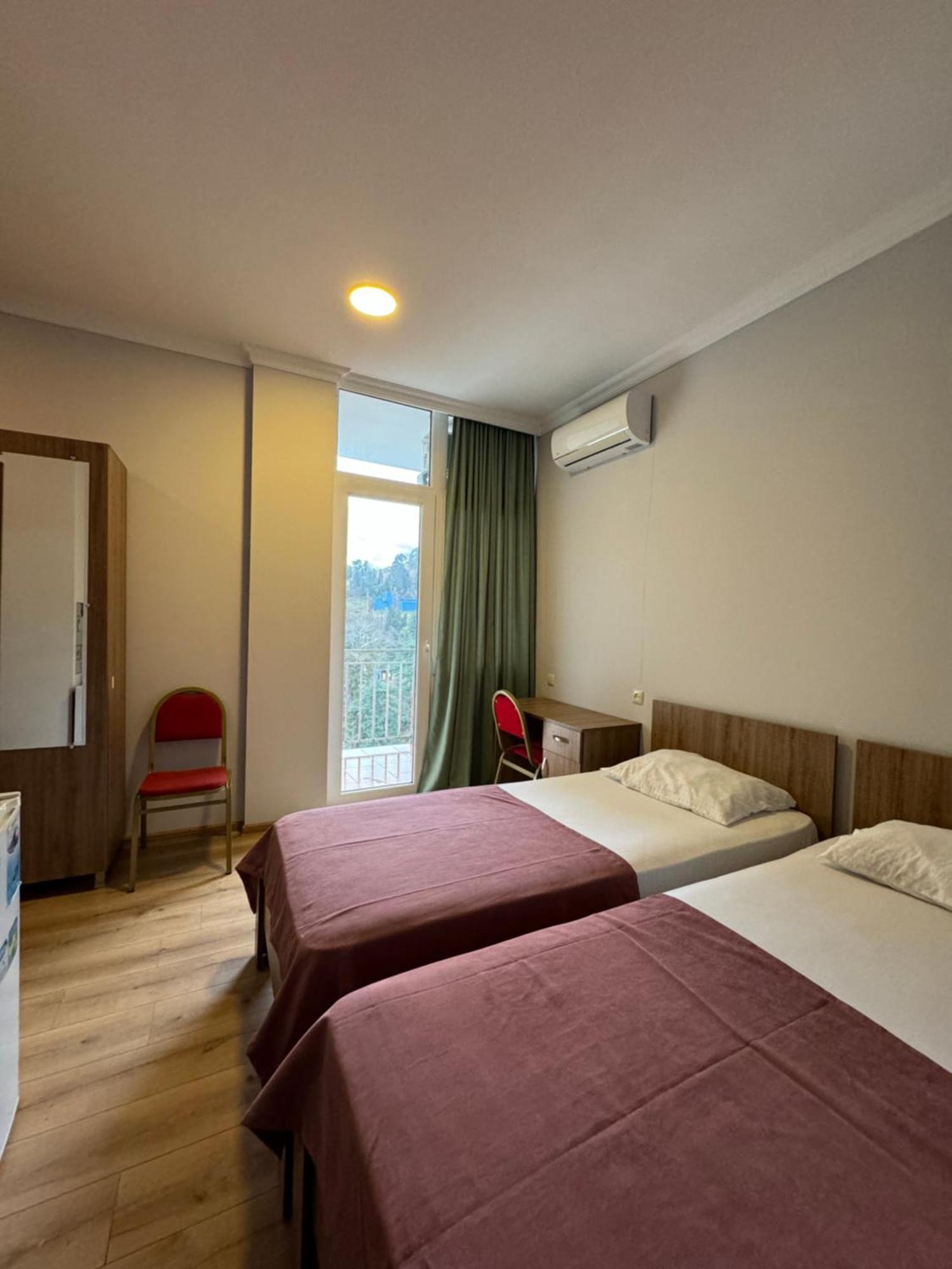 Colibri Apartment Batumi Exterior foto