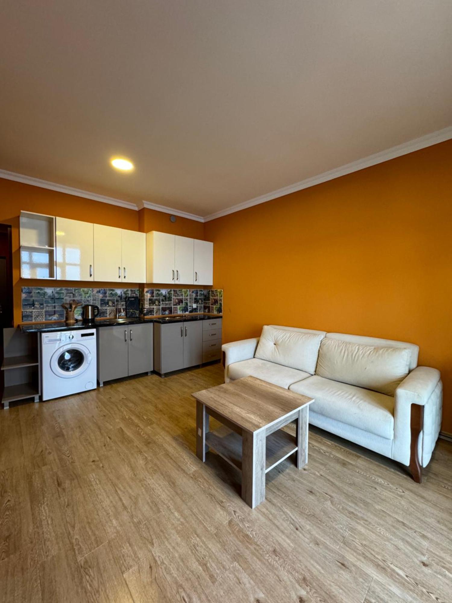 Colibri Apartment Batumi Exterior foto