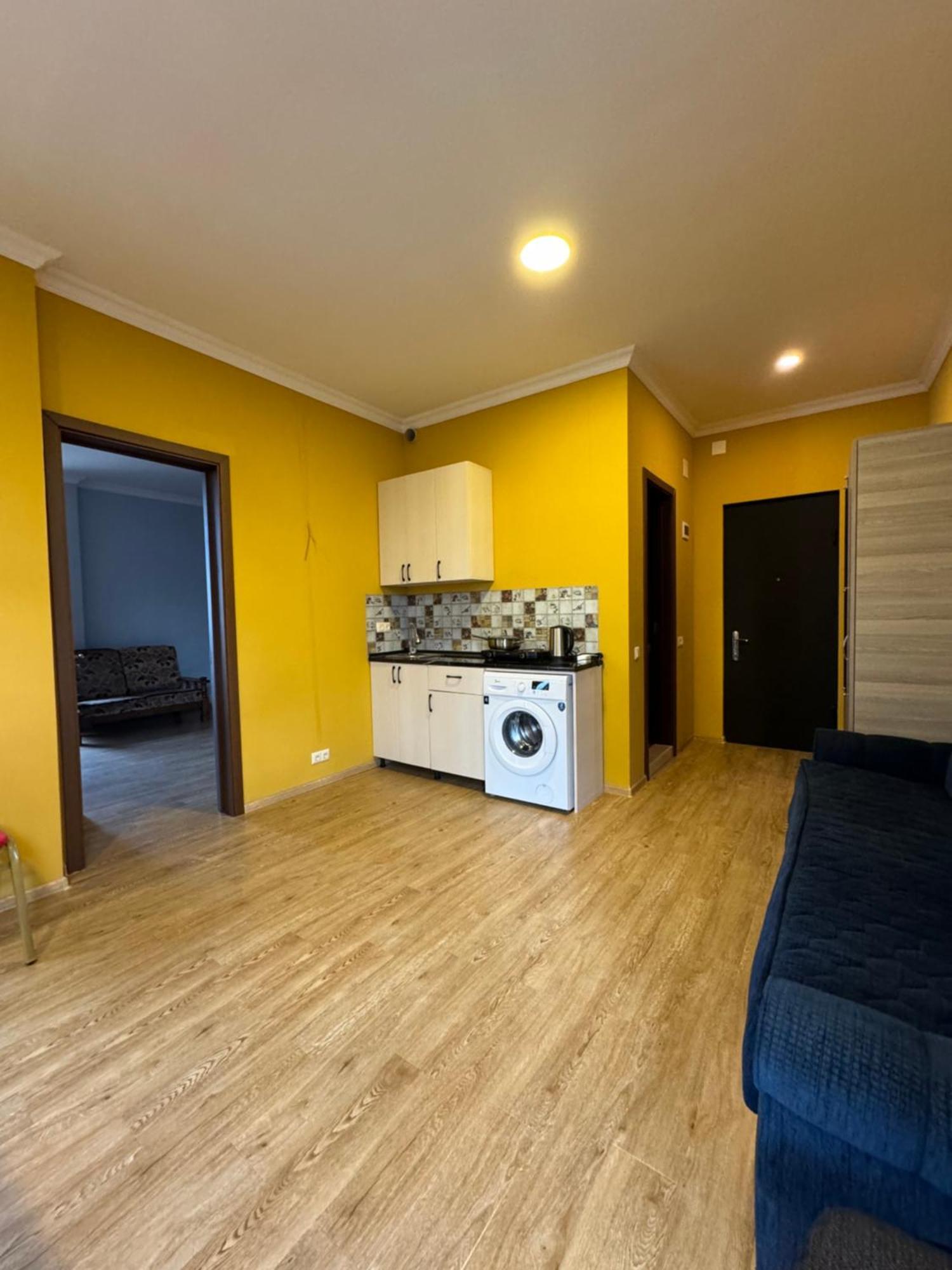 Colibri Apartment Batumi Exterior foto