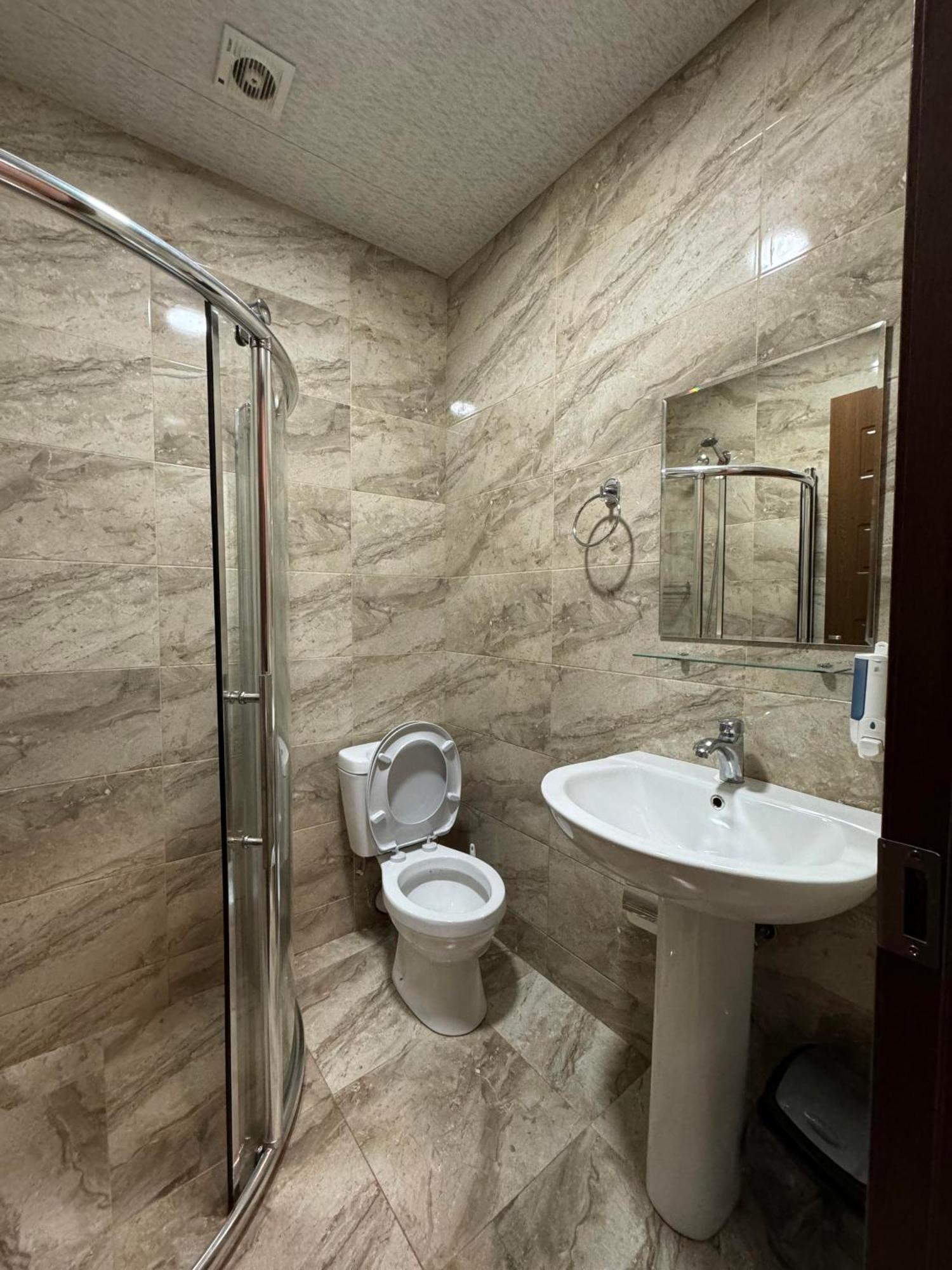 Colibri Apartment Batumi Exterior foto